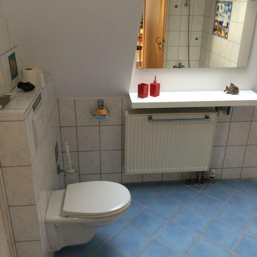Moderne Maisonette-Wohnung Am Karpfenteich; Modern Apartment With View Of The Carp Pond 밤스테트 외부 사진